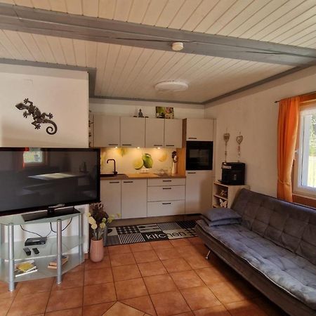 Ferienhaeuser Familie Hofer Stockenboi Weissensee Exteriör bild